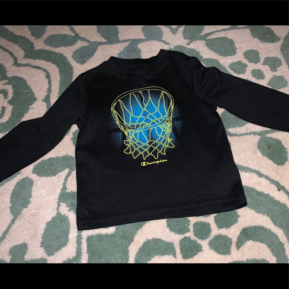 Champion performance shirt boys - size 2T